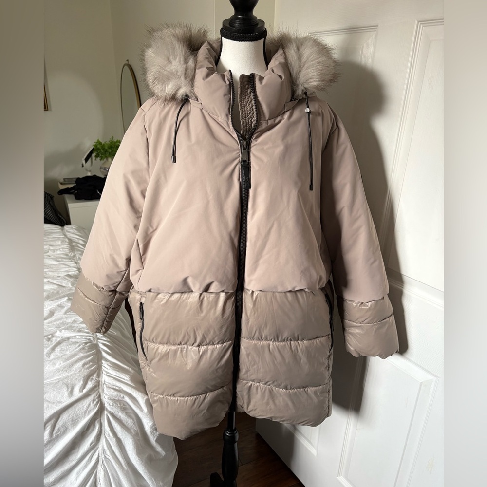 DKNY Sport Beige Puffer Coat Faux Fur Hood Size 2X Winter Jacket